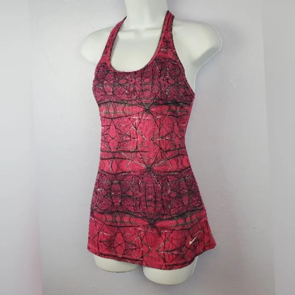 NIKE Tank